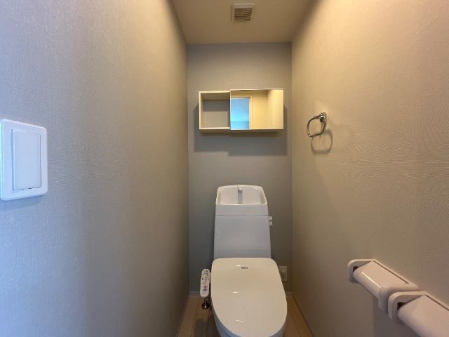 サン　ハピネス トイレ