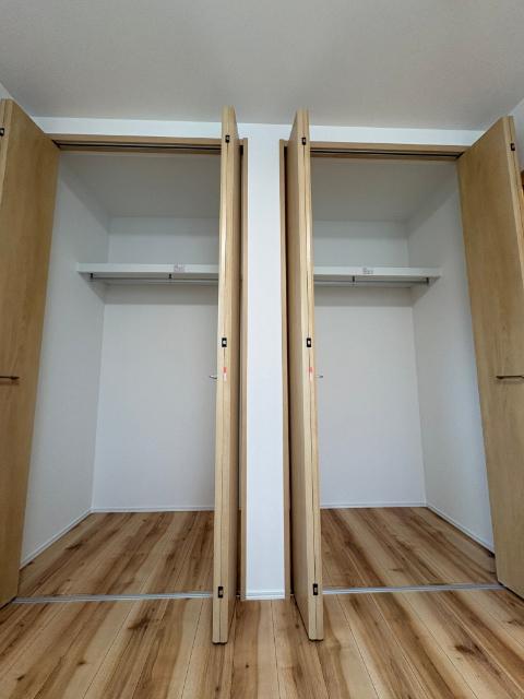砂押町戸建 収納