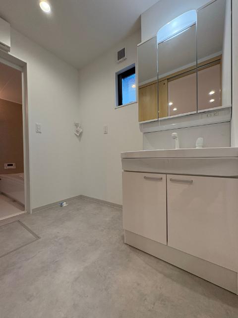 砂押町戸建 洗面