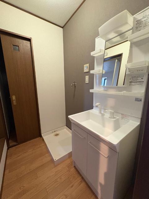 マレーネ・ディートリヒ（0202） 部屋画像
