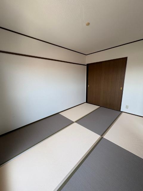 マレーネ・ディートリヒ（0202） 部屋画像