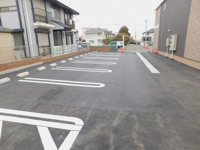 ウェルデンス　仙台小田原Ｂ（103） 駐車場