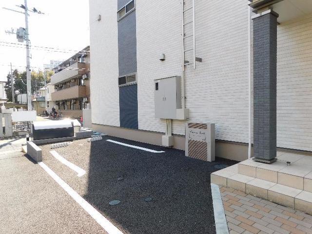 カントリーロード（302） 駐車場