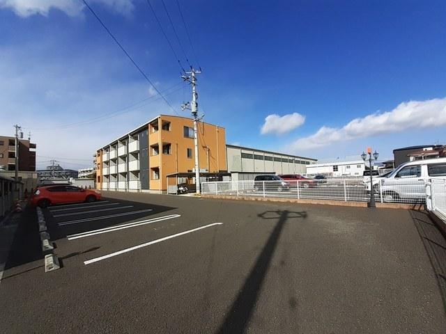 アイラビスタ　Ⅲ（302） 駐車場