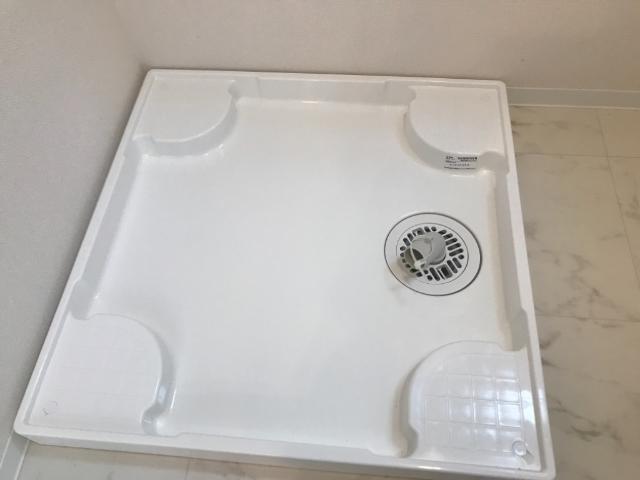 アインタウゼント その他