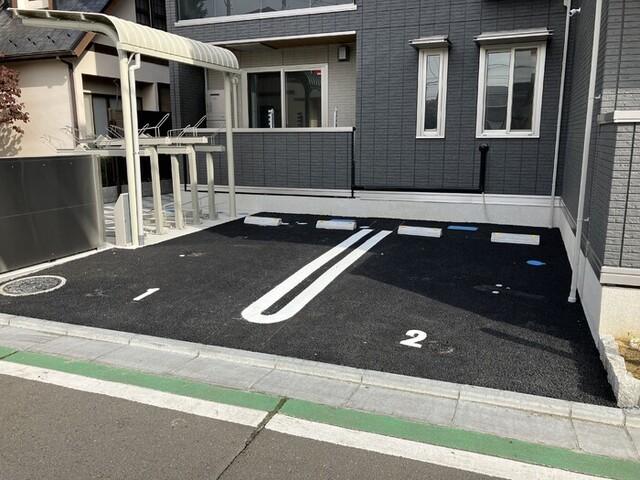 Ｄ−ＲＯＯＭ 大和町（303） 駐車場