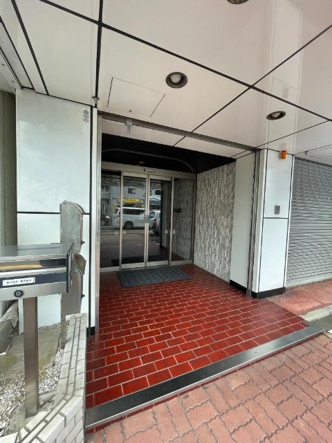 RG2-13　BLD,（0302） エントランス