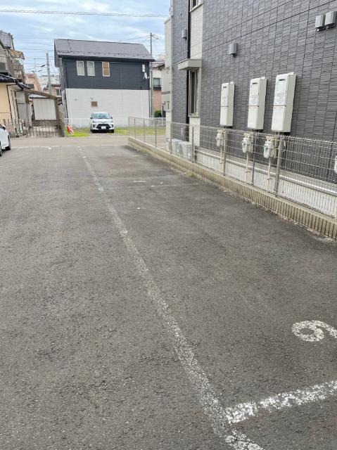 RG2-13　BLD,（0302） 駐車場