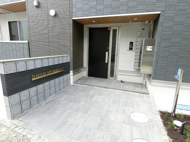 Ｄ−ＲＯＯＭ　ＭＩＹＡＭＡＣＨＩ３（102） エントランス