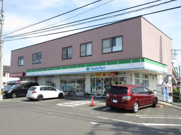 ファミリーマート福田