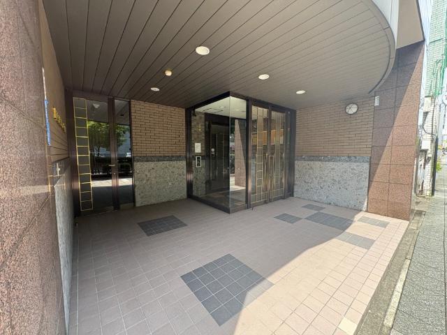 ロイヤルパレス大町（0802） エントランス