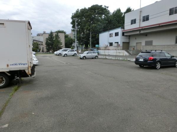 プロシード本通（0417） 駐車場