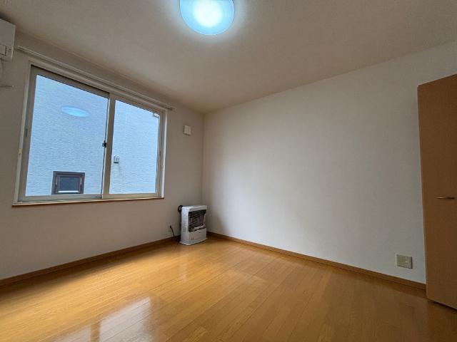 札幌市南区南沢四条アパート リビング