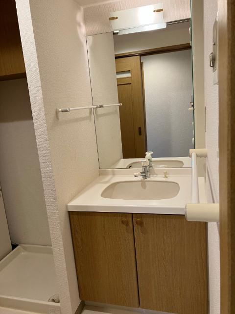 オ・ドミール北１９条 洗面