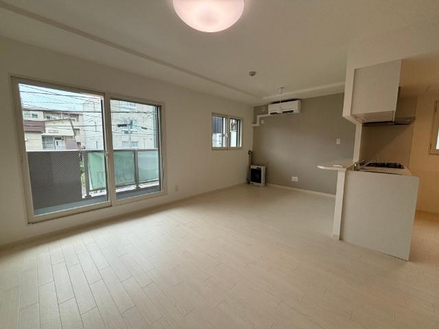 HS313（402） 室内