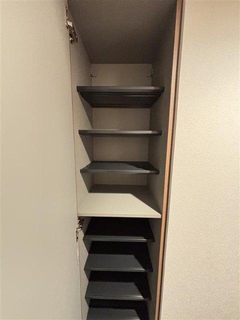 北広島市共栄町マンション 収納