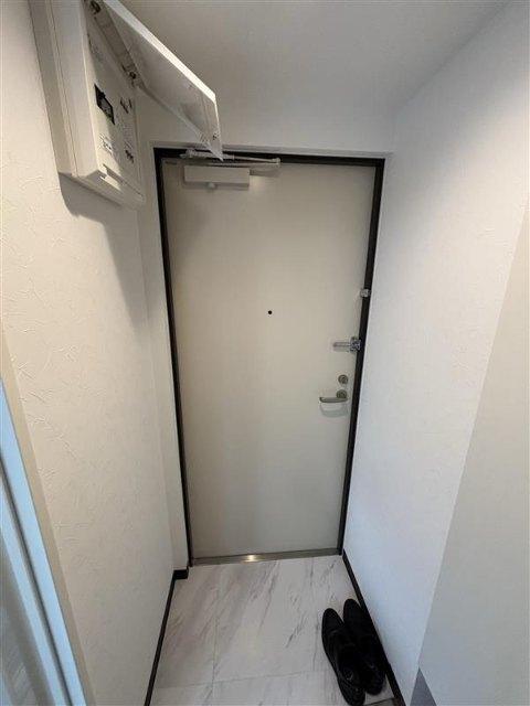 北広島市共栄町マンション 玄関