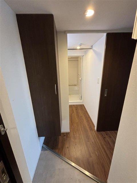 北広島市共栄町マンション 玄関