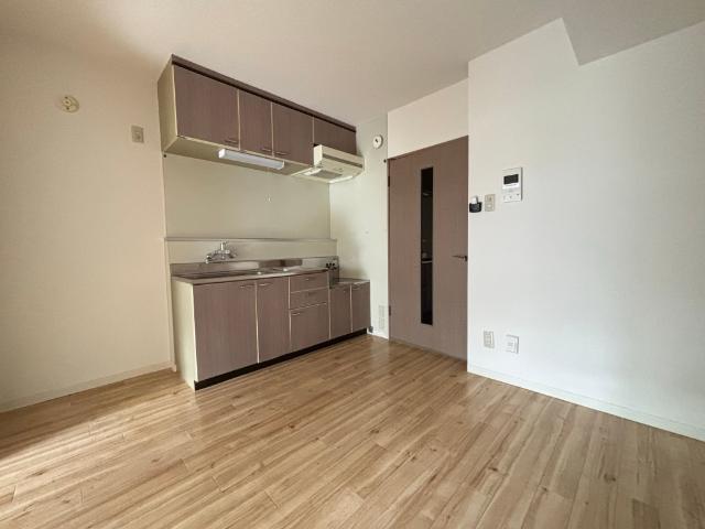 札幌市北区北六条西マンション リビング
