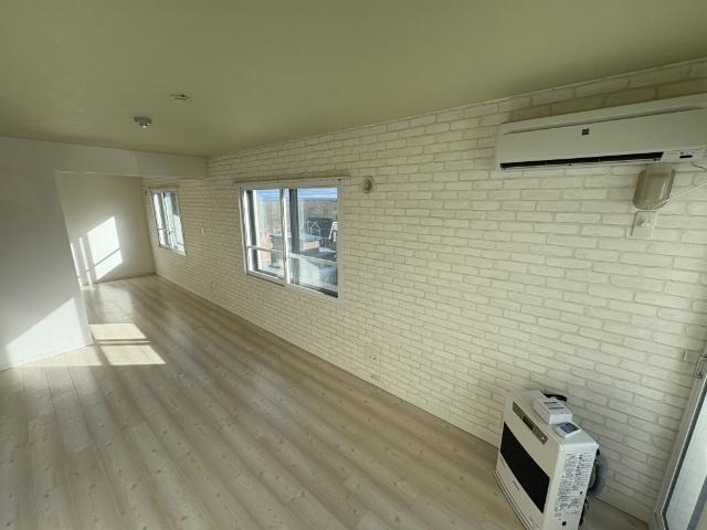 TONY TOWER KITAHIROSHIMA（205） リビング