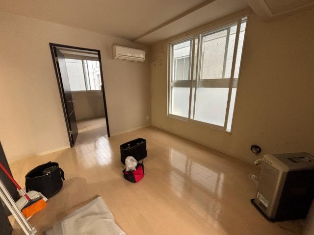 ラコーザ豊平ＷＥＳＴ リビング