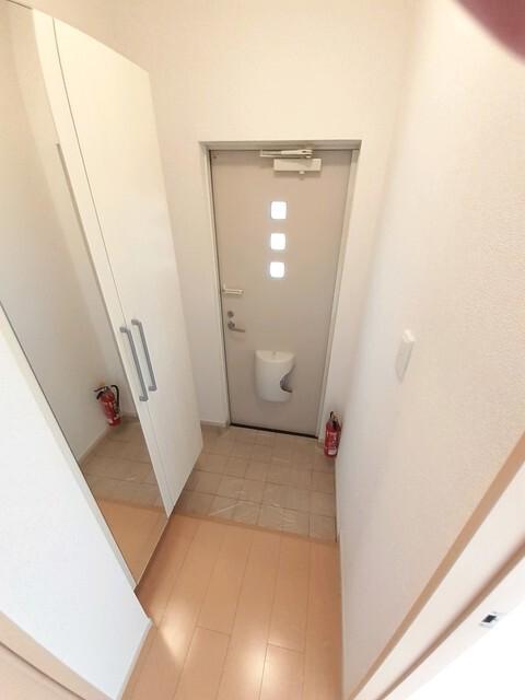 フィールドＳＫⅡ（101） 玄関
