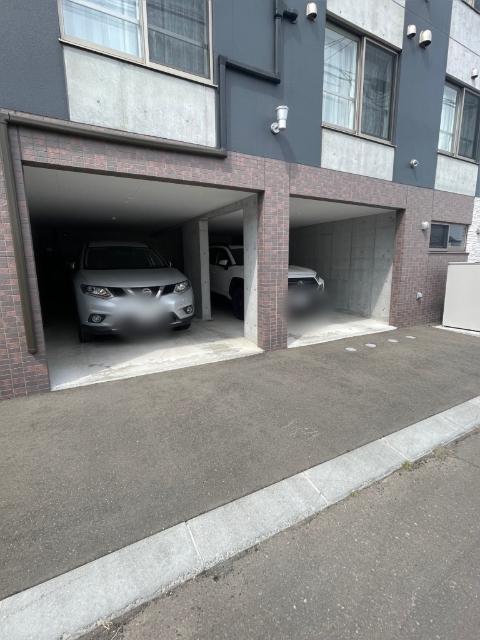 Lavender Terrace（105） 駐車場