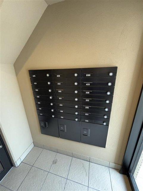 北広島市共栄町マンション ロビー