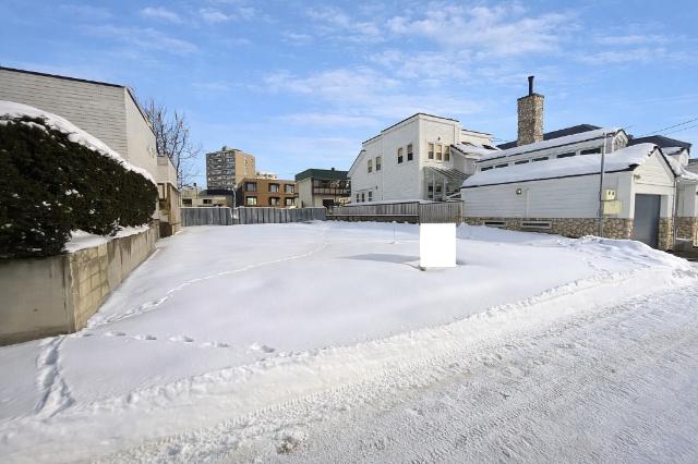 約90.3坪、南西向きの住宅地！日当たり良好です！