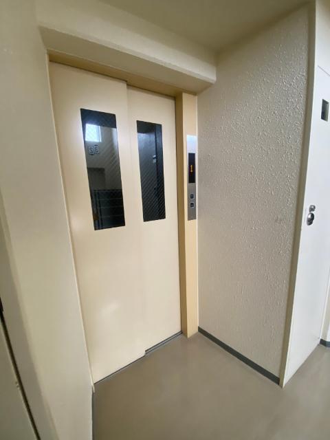 コロナードあいの里　A棟 共有部分