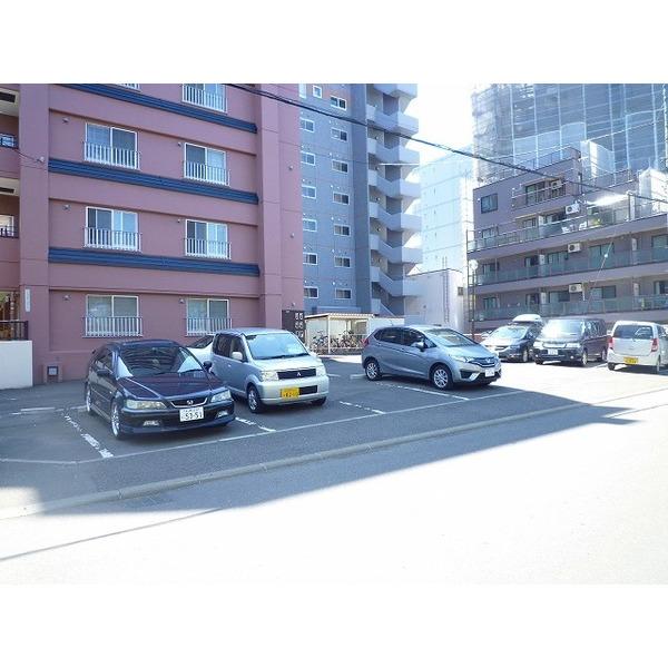 第３光ハイツ 駐車場