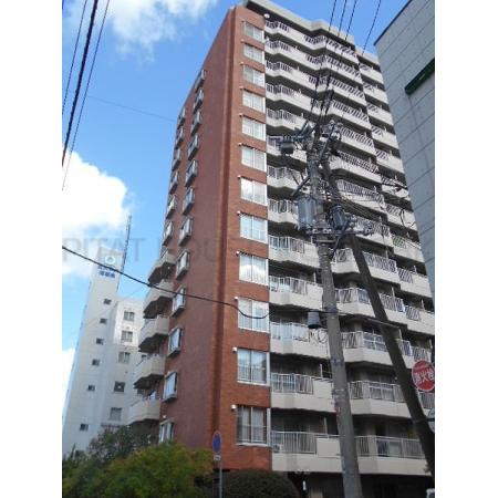鉄筋コンクリート造、14階建のマンション