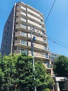 価格には消費税、リフォーム費用を含みます