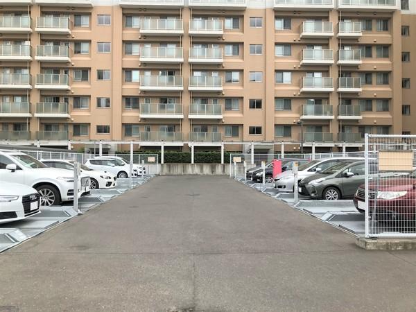 Brillia旭ヶ丘イーストスクエア 駐車場