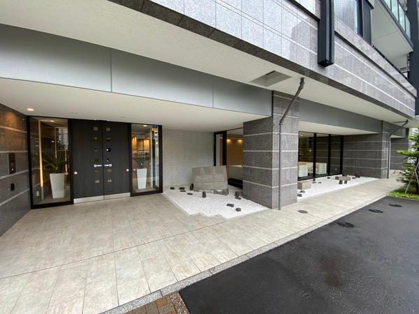 クレアホームズ札幌医大前プレステージ エントランス