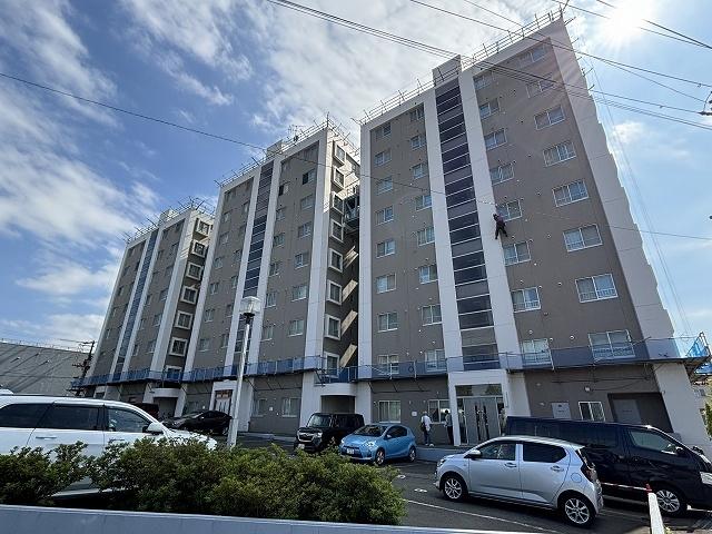 現在大規模修繕工事中です。（10月5日迄）