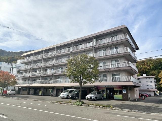 サニークレスト札幌 外観