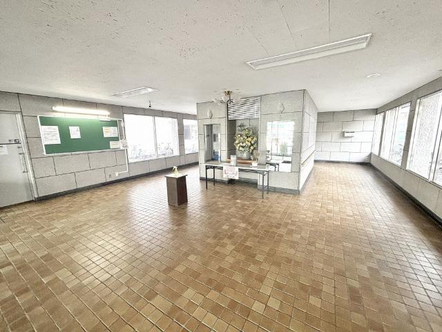 サニークレスト札幌 ロビー