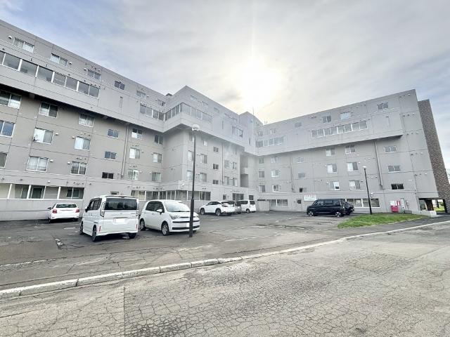 チサンマンション澄川一番館 駐車場