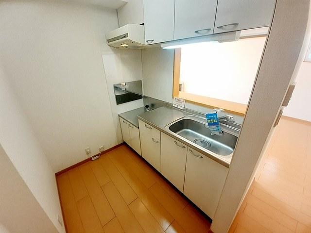 キャトルセゾンＣ（103） キッチン