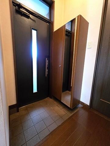 新川町17番2戸1（3F） 玄関