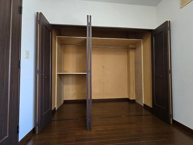 新川町17番2戸1（3F） 収納