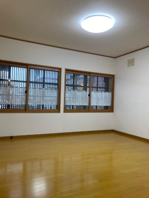 函館市元町貸家 リビング
