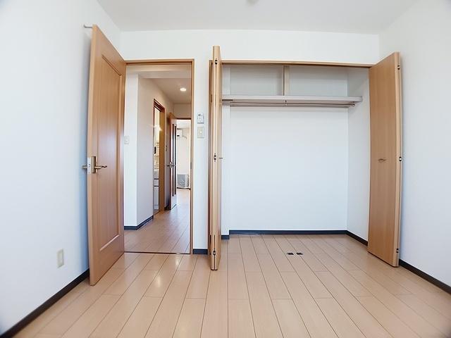 ジェルメ日乃出町（306） 収納
