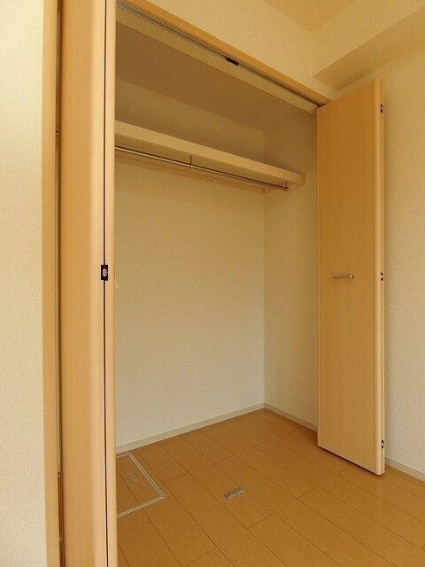 ウーノディエーチ（103） 収納