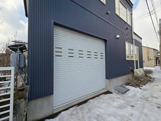 高さ2.6ｍ電動シャッター