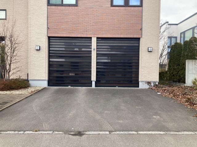 車庫・屋外駐車場