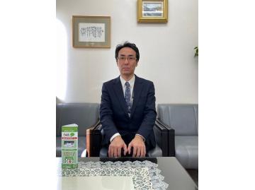 スタッフのサムネイル