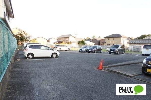 辻ハイツⅠ（101） 駐車場