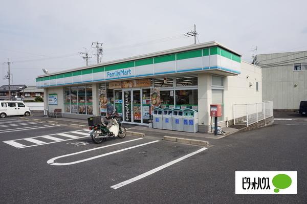 ファミリーマート甲西三雲店：293m